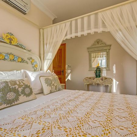 Cunda Esen Hotel Ayvalı Buitenkant foto