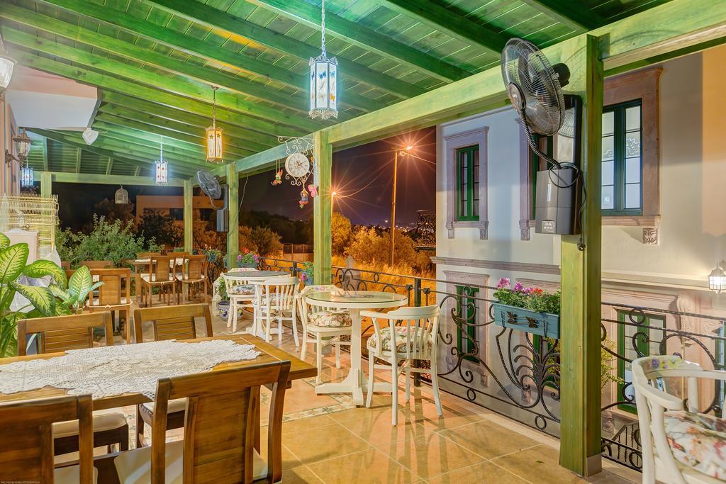 Cunda Esen Hotel Ayvalı Buitenkant foto