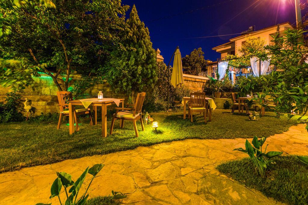 Cunda Esen Hotel Ayvalı Buitenkant foto