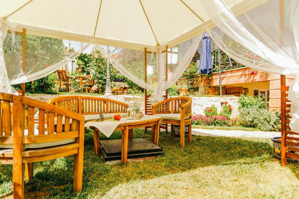 Cunda Esen Hotel Ayvalı Buitenkant foto