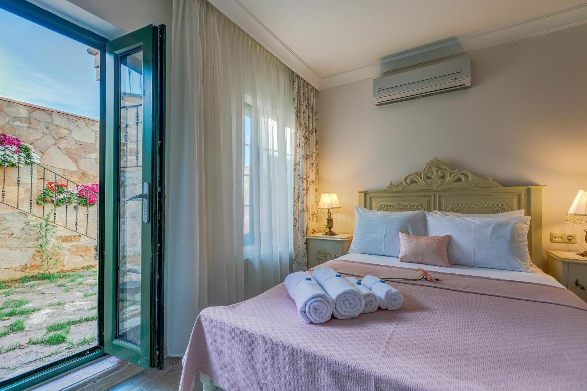 Cunda Esen Hotel Ayvalı Buitenkant foto