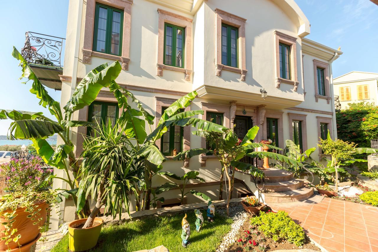 Cunda Esen Hotel Ayvalı Buitenkant foto