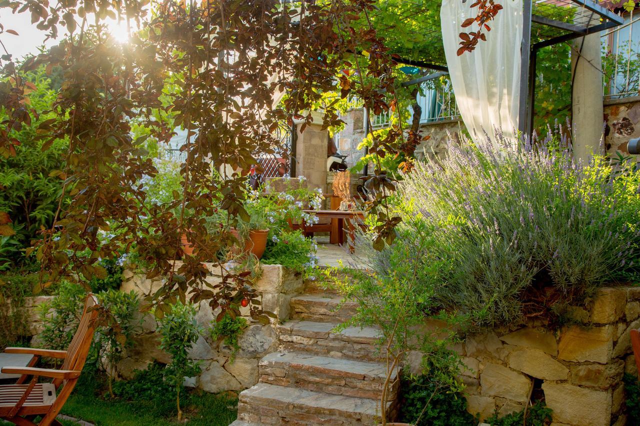 Cunda Esen Hotel Ayvalı Buitenkant foto
