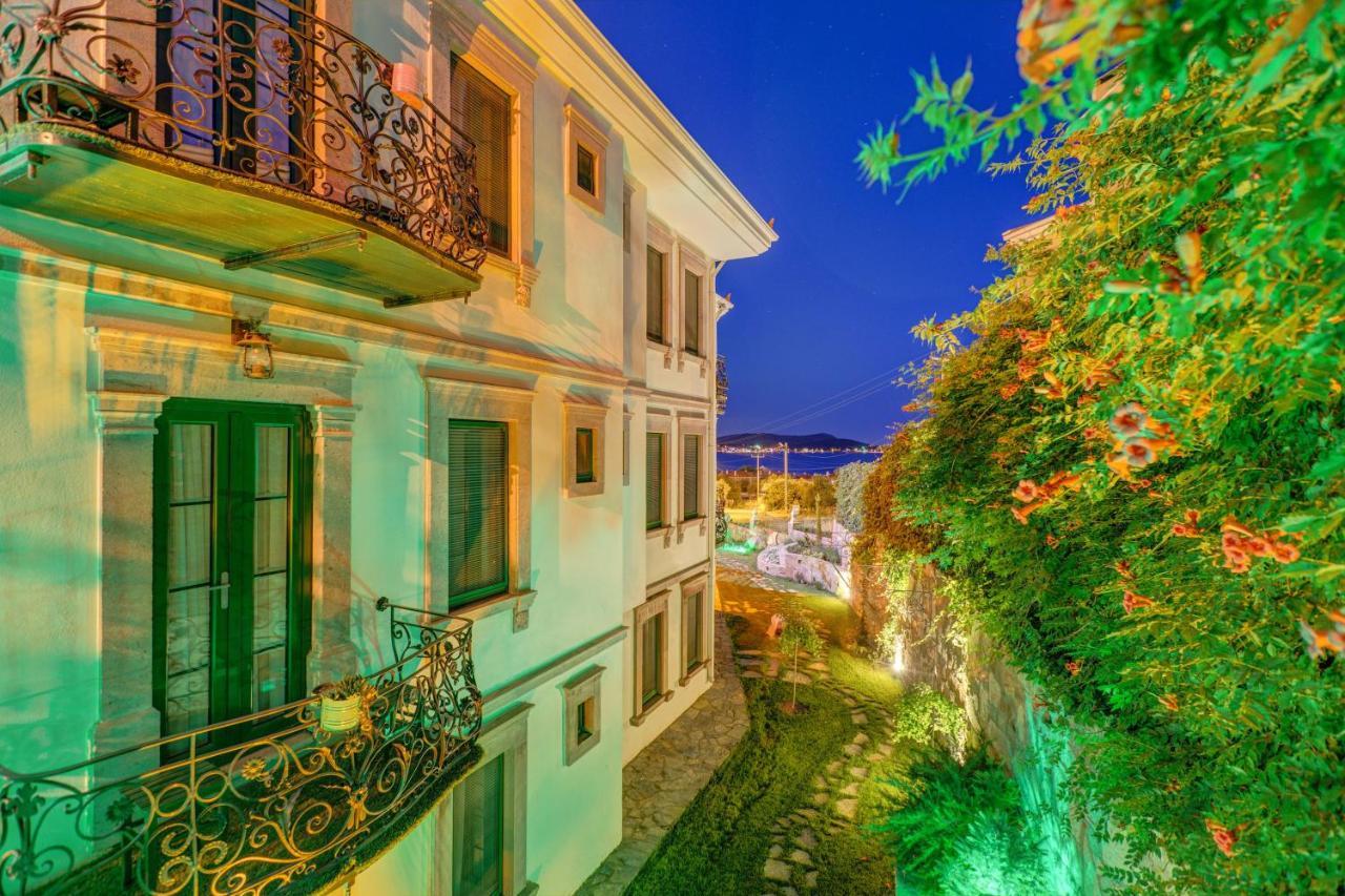 Cunda Esen Hotel Ayvalı Buitenkant foto