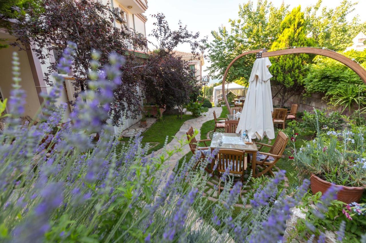 Cunda Esen Hotel Ayvalı Buitenkant foto